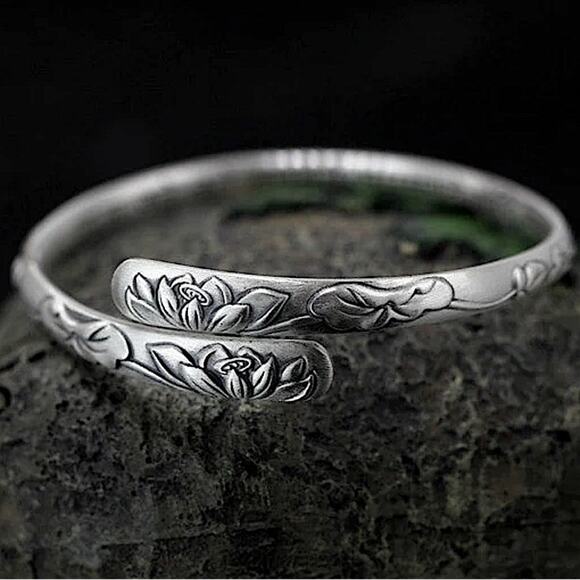 Sterling Silver Lotus Mantra Bangle Bracelet - Picture 5 of 9